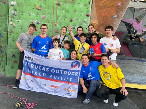 Taruca y Andesgear: alianza naturaleza deporte